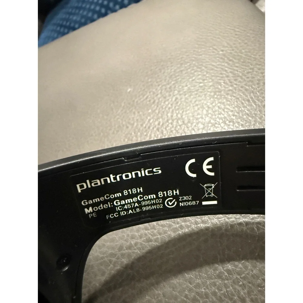 Plantronics‎ GameCom 818H Wireless Gaming Headset Black Red only